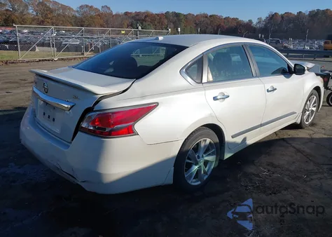 2015 Nissan Altima 2.5 Sl z USA, uszkodzony, nr VIN 1N4AL3AP8FN340233